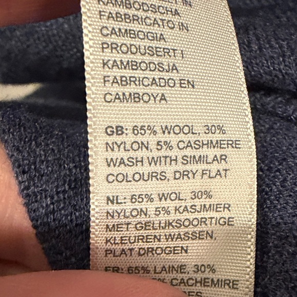 Fat Face Women's Navy Crew Neck Sweater - Picture 7 of 10